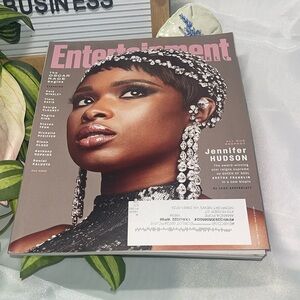 ENTERTAINMENT WEEKLY----JENNIFER HUDSON AS ARETHA FRANKLIN---NOVEMBER 2020